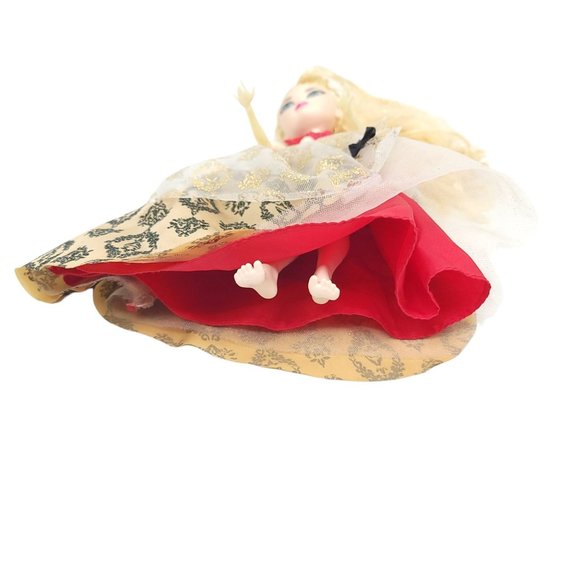 Ever After High Apple White Thronecoming Doll 10.5 Inch Figure Mattel Toy Gown - Picture 8 of 11